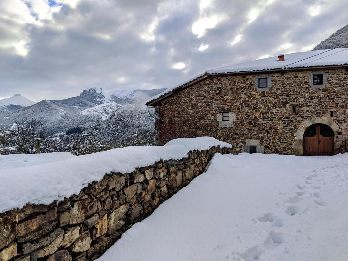 Olmares Apartamento Picos De Europa Pesaguero-La Parte エクステリア 写真